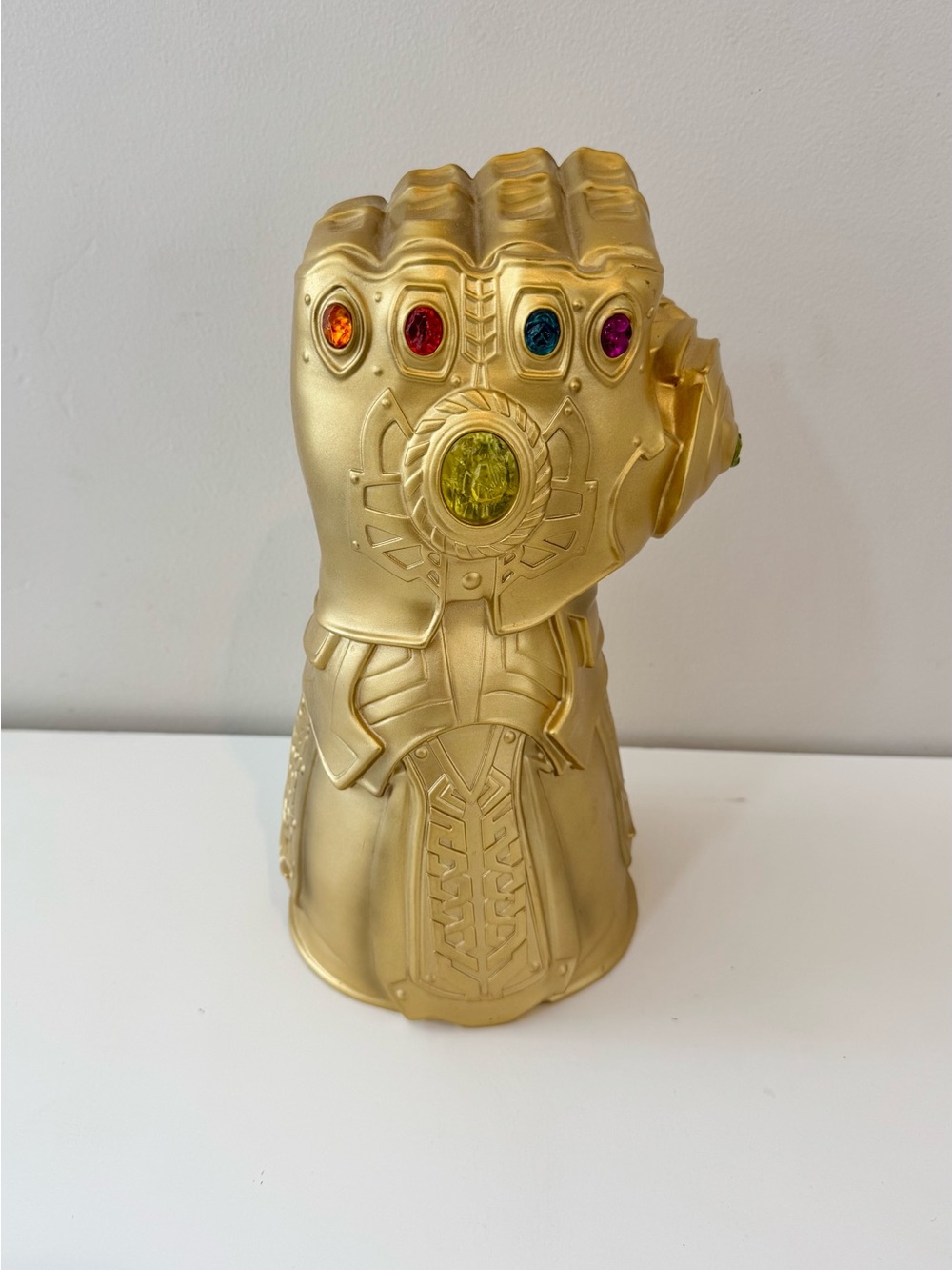 Marvel Avengers Infinity War Infinity Gauntlet PVC Coin Bank